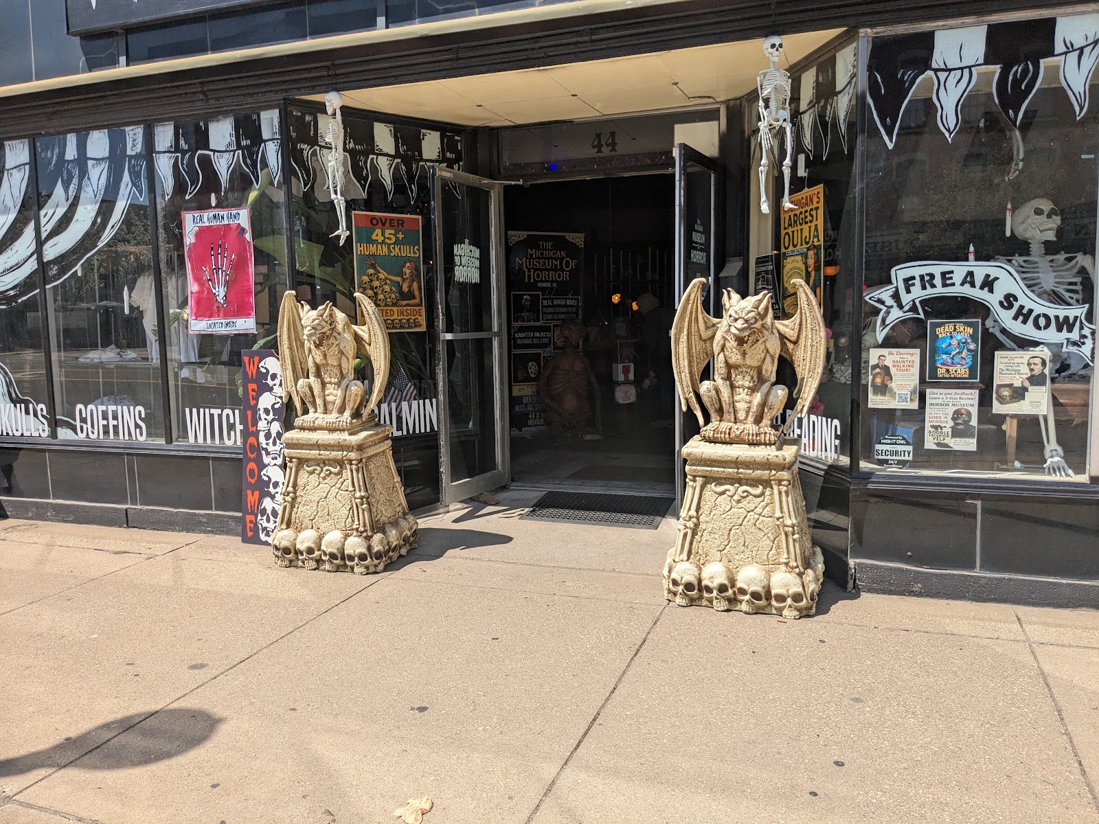 Bee Sweet Antiques — photo