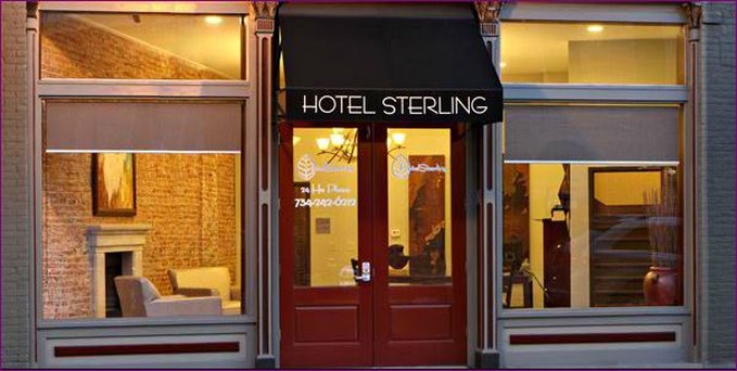 Hotel Sterling in Monroe