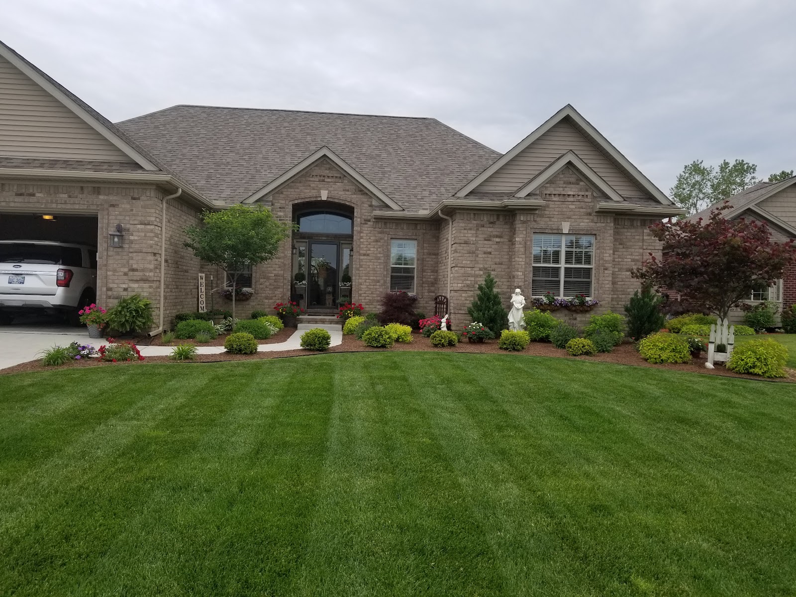 Metro Landscaping in Monroe